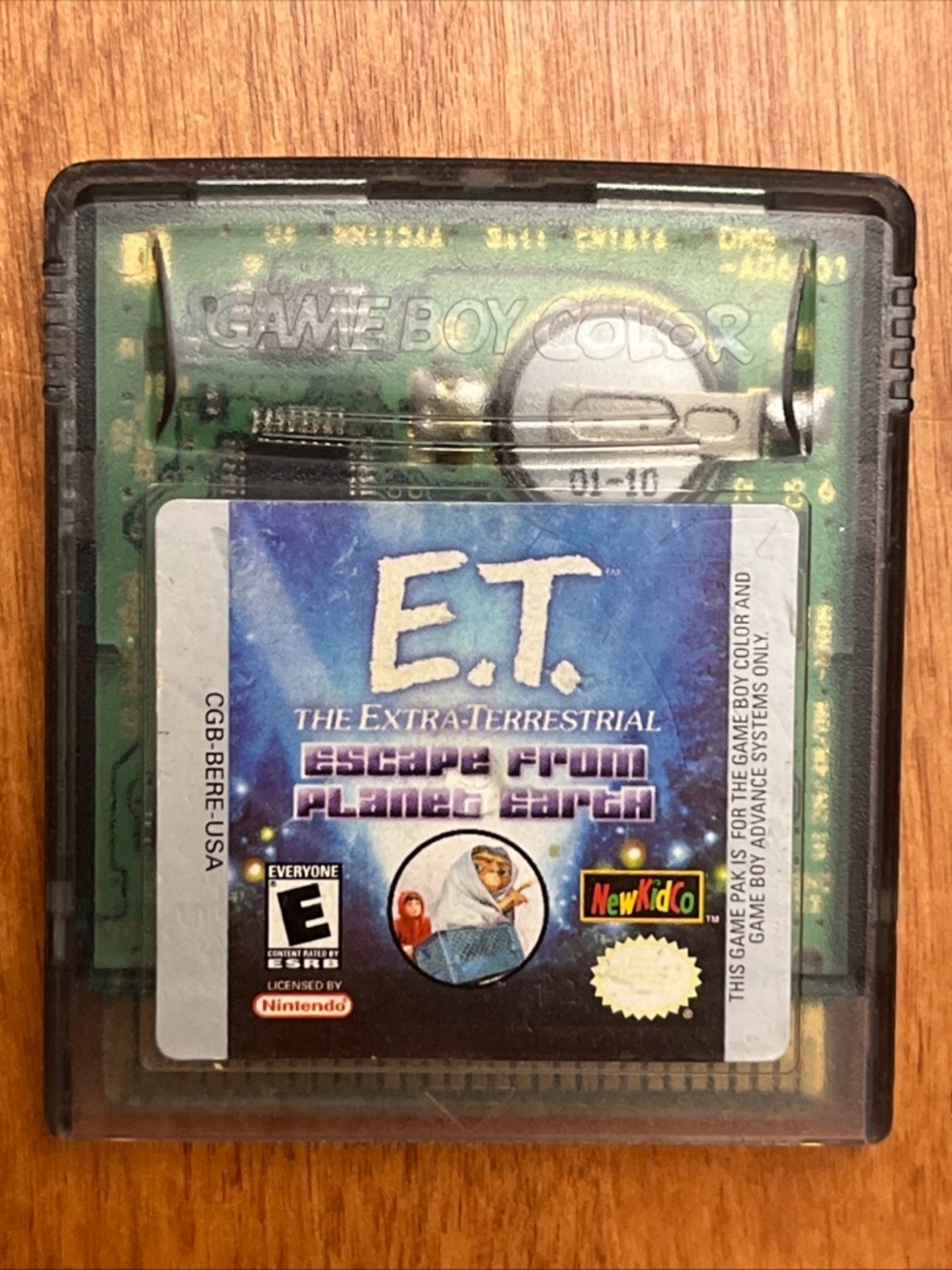 GameBoy Color E.T. The Extra-Terrestrial Escape From Planet Earth 1998 cartridge